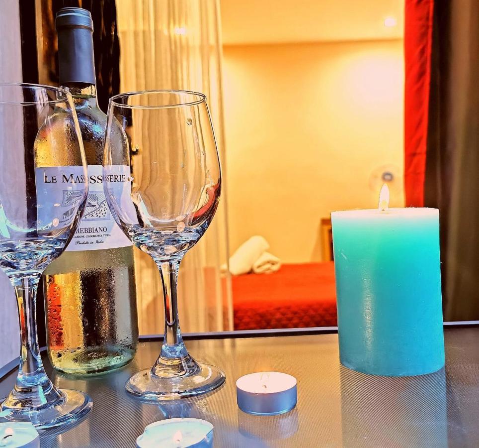 Booking Inn Rome Center ภายนอก รูปภาพ